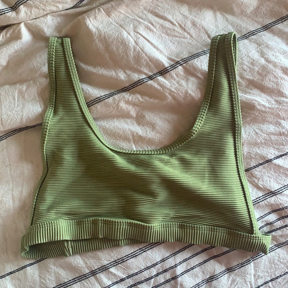 Twin Sleeveless Crop Top Green Size Large